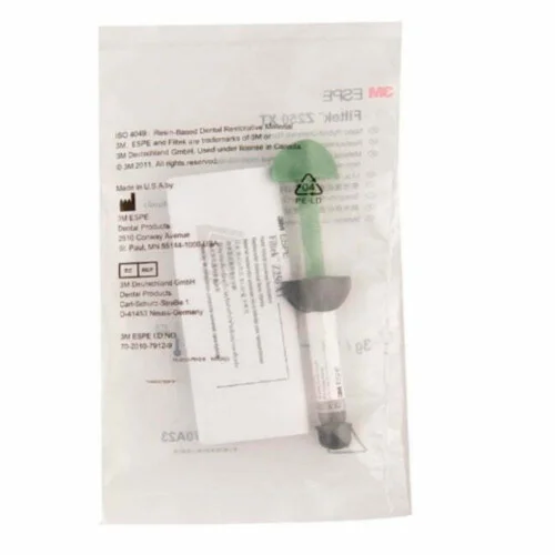 Resina Filtek Z250 XT Jeringa Individual de 3g -3M-empaque